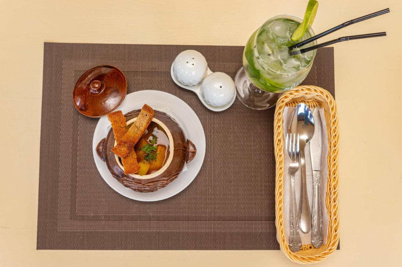 Nikoletta Hotel Solotvyno Bagian luar foto